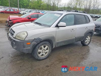 2005 HYUNDAI TUCSON KM8JN12DX5U200875 - główne zdjęcie licytacji z USA - miniatura