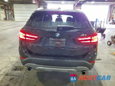 Zdjęcie 6 z 12 samochodu: 2017 BMW X1 SDRIVE28I VIN:WBXHU7C31H5H36844 - miniatura