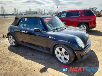 Czwarte zdjęcie samochodu z boku: 2008 MINI COOPER S VIN:WMWRH33558TU81041 - miniatura