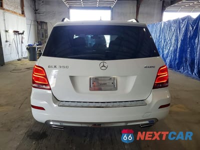 Zdjęcie 6 z 13 samochodu: 2013 MERCEDES-BENZ GLK 350 4MATIC VIN:WDCGG8JB3DG021036 - miniatura