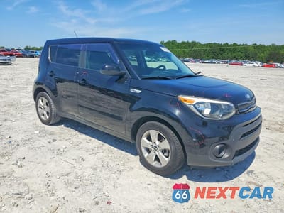 Czwarte zdjęcie samochodu z boku: 2018 KIA SOUL BASE VIN:KNDJN2A21J7514613 - miniatura