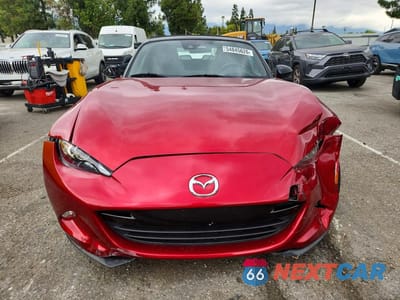 Piąte zdjęcie samochodu w środku: 2020 MAZDA MX-5 MIATA SPORT VIN:JM1NDAB78L0414335 - miniatura