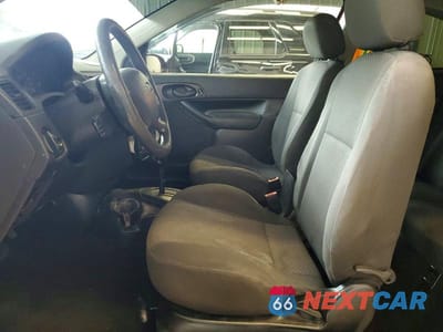 Zdjęcie 7 z 13 samochodu: 2005 FORD FOCUS ZX3 VIN:3FAFP31N55R155304 - miniatura