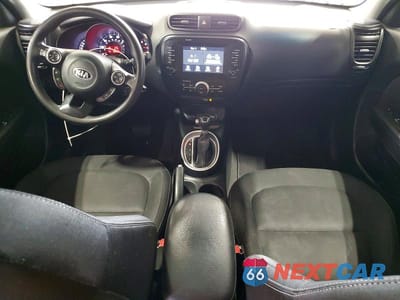 Zdjęcie 8 z 12 samochodu: 2018 KIA SOUL + VIN:KNDJP3A58J7537543 - miniatura