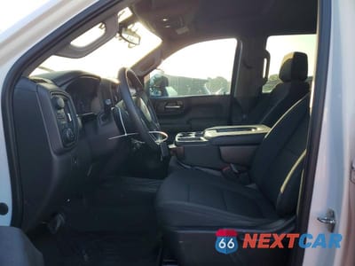 Zdjęcie 7 z 12 samochodu: 2020 CHEVROLET SILVERADO K1500 CUSTOM VIN:3GCUYBEF2LG377190 - miniatura