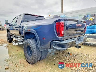 Drugie zdjęcie samochodu z przodu: 2020 GMC SIERRA K3500 DENALI VIN:1GT49WEY3LF221537 - miniatura