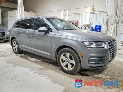 Czwarte zdjęcie samochodu z boku: 2018 AUDI Q7 PREMIUM PLUS VIN:WA1LHAF71JD023890 - miniatura