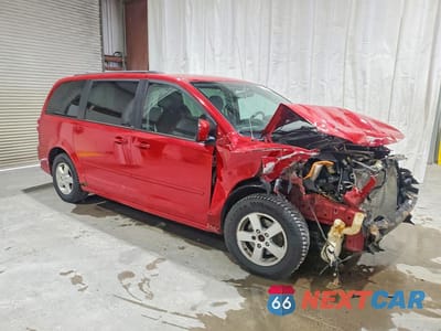 Czwarte zdjęcie samochodu z boku: 2013 DODGE GRAND CARAVAN SXT VIN:2C4RDGCG3DR655763 - miniatura