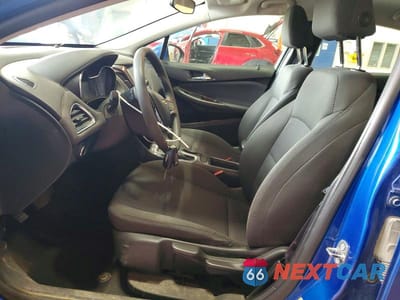 Zdjęcie 7 z 12 samochodu: 2017 CHEVROLET CRUZE LT VIN:1G1BE5SM1H7194606 - miniatura