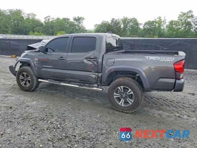 Drugie zdjęcie samochodu z przodu: 2018 TOYOTA TACOMA TRD SPORT VIN:3TMCZ5AN9JM125510 - miniatura