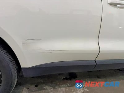 Zdjęcie 11 z 12 samochodu: 2019 JAGUAR F-PACE PREMIUM VIN:SADCJ2FX5KA364541 - miniatura