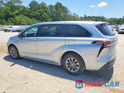 Drugie zdjęcie samochodu z przodu: 2022 TOYOTA SIENNA LE VIN:5TDKRKEC3NS115998 - miniatura
