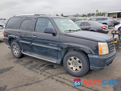 Czwarte zdjęcie samochodu z boku: 2002 CADILLAC ESCALADE LUXURY VIN:1GYEK63NX2R101971 - miniatura