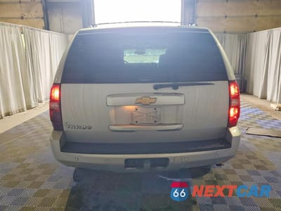 Zdjęcie 6 z 13 samochodu: 2013 CHEVROLET TAHOE K1500 LT VIN:1GNSKBE09DR240549 - miniatura