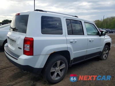 Trzecie zdjęcie samochodu z tyłu: 2017 JEEP PATRIOT LATITUDE VIN:1C4NJRFB9HD155554 - miniatura