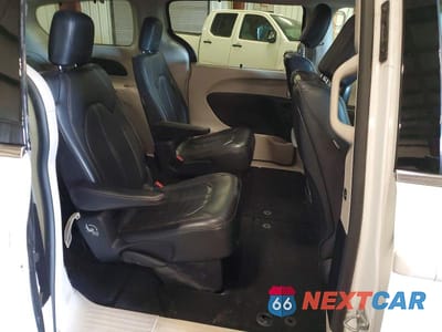 Zdjęcie 11 z 14 samochodu: 2017 CHRYSLER PACIFICA TOURING L PLUS VIN:2C4RC1EG2HR599706 - miniatura