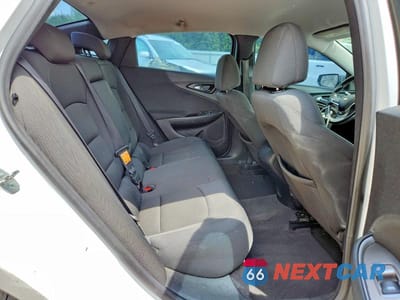 Zdjęcie 10 z 12 samochodu: 2016 CHEVROLET MALIBU LS VIN:1G1ZB5STXGF310193 - miniatura
