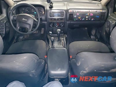 Zdjęcie 8 z 14 samochodu: 2004 JEEP GRAND CHEROKEE LAREDO VIN:1J4GW48S64C263246 - miniatura