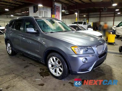 Czwarte zdjęcie samochodu z boku: 2011 BMW X3 XDRIVE35I VIN:5UXWX7C57BL731367 - miniatura