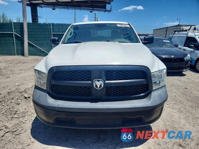Piąte zdjęcie samochodu w środku: 2020 RAM 1500 CLASSIC TRADESMAN VIN:1C6RR6FG2LS158408 - miniatura
