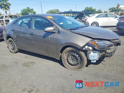 Czwarte zdjęcie samochodu z boku: 2017 TOYOTA COROLLA LE VIN:5YFBURHE5HP713446 - miniatura