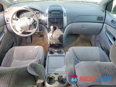 Zdjęcie 8 z 14 samochodu: 2007 TOYOTA SIENNA LE 8-PASSENGER VIN:5TDZK23C97S044282 - miniatura
