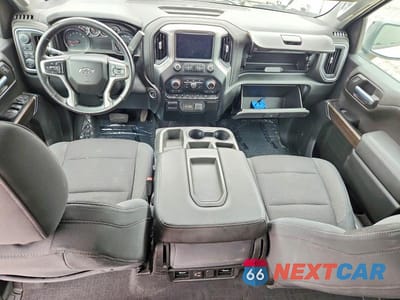 Zdjęcie 8 z 13 samochodu: 2019 CHEVROLET SILVERADO K1500 RST VIN:1GCUYEED1KZ141144 - miniatura
