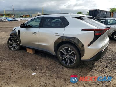 Drugie zdjęcie samochodu z przodu: 2023 TOYOTA BZ4X XLE VIN:JTMABACA8PA041649 - miniatura