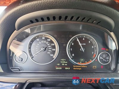 Zdjęcie 9 z 12 samochodu: 2013 BMW 528 I VIN:WBAXG5C5XDD229831 - miniatura