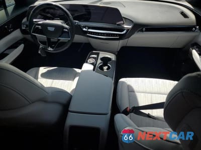 Zdjęcie 8 z 13 samochodu: 2026 CADILLAC LYRIQ LUXURY VIN:1GYKPNRK9TZ307652 - miniatura