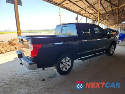Trzecie zdjęcie samochodu z tyłu: 2017 NISSAN TITAN S VIN:1N6AA1EKXHN553025 - miniatura
