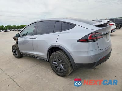 Drugie zdjęcie samochodu z przodu: 2026 TESLA MODEL X VIN:7SAXCBE54TF480395 - miniatura