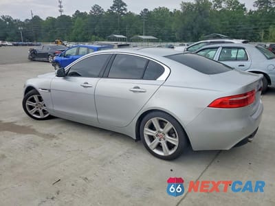 Drugie zdjęcie samochodu z przodu: 2017 JAGUAR XE PREMIUM VIN:SAJAD4BG9HA969474 - miniatura