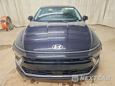 Piąte zdjęcie samochodu w środku: 2026 HYUNDAI SONATA HYBRID BLUE VIN:KMHL24JJXTA160631 - miniatura