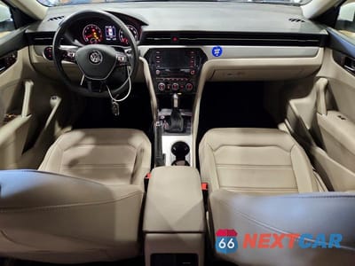 Zdjęcie 8 z 12 samochodu: 2022 VOLKSWAGEN PASSAT SE VIN:1VWSA7A3XNC003143 - miniatura