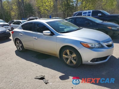 Czwarte zdjęcie samochodu z boku: 2014 ACURA ILX 4DR VIN:19VDE1F74EE401927 - miniatura