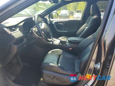Zdjęcie 7 z 13 samochodu: 2020 TOYOTA RAV4 XSE VIN:JTMEWRFV7LD546142 - miniatura