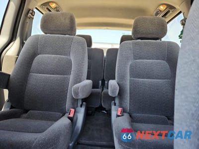 Zdjęcie 10 z 13 samochodu: 2003 KIA SEDONA LX VIN:KNDUP131136444609 - miniatura