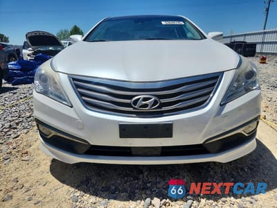 Piąte zdjęcie samochodu w środku: 2017 HYUNDAI AZERA LIMITED VIN:KMHFH4JG4HA588315 - miniatura