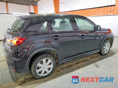 Trzecie zdjęcie samochodu z tyłu: 2021 MITSUBISHI RVR ES VIN:JA4AJUAU5MU602279 - miniatura
