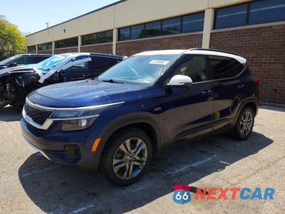 2021 KIA SELTOS S KNDEUCAA9M7197783 - główne zdjęcie licytacji z USA - miniatura