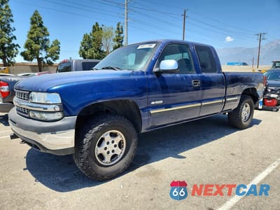 2000 CHEVROLET SILVERADO K1500 2GCEK19T7Y1306938 - główne zdjęcie licytacji z USA - miniatura