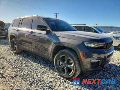 Czwarte zdjęcie samochodu z boku: 2024 JEEP GRAND CHEROKEE L LIMITED VIN:1C4RJKBG8R8617641 - miniatura