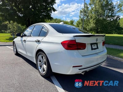 Trzecie zdjęcie samochodu z tyłu: 2016 BMW 328 I SULEV VIN:WBA8E9C52GK646913 - miniatura