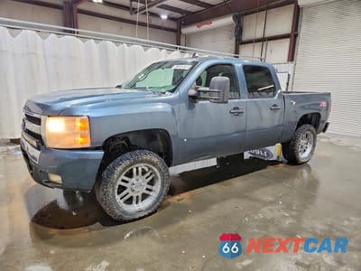 2008 CHEVROLET SILVERADO K1500 3GCEK13348G258931 - główne zdjęcie licytacji z USA - miniatura