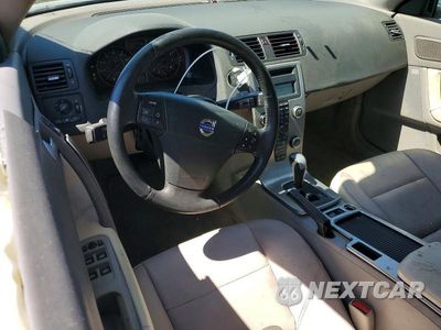 Zdjęcie 8 z 12 samochodu: 2009 VOLVO C70 T5 VIN:YV1MC67279J074665 - miniatura