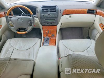 Zdjęcie 8 z 12 samochodu: 2003 LEXUS LS 430 VIN:JTHBN30F230123608 - miniatura