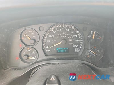 Zdjęcie 9 z 13 samochodu: 2005 CHEVROLET EXPRESS BOX TRUCK VIN:1GBHG31U051189028 - miniatura