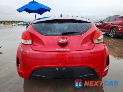 Zdjęcie 6 z 13 samochodu: 2012 HYUNDAI VELOSTER BASE VIN:KMHTC6AD0CU061270 - miniatura