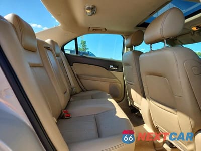 Zdjęcie 10 z 12 samochodu: 2008 MERCURY MILAN PREMIER VIN:3MEHM08198R636219 - miniatura